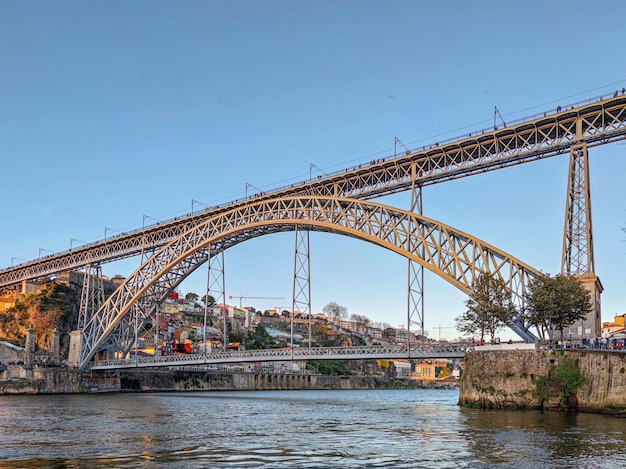 Free photo porto bridge from low angle