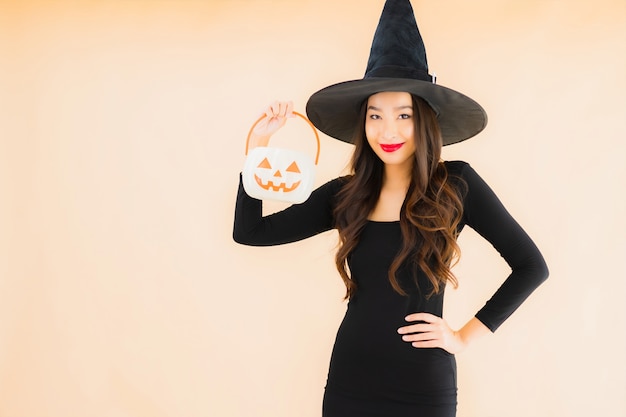 Free Photo portrait beautiful young asian woman wear halloween costume