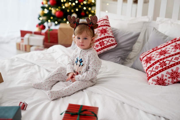 Free Photo portrait of charming baby in christmas morning