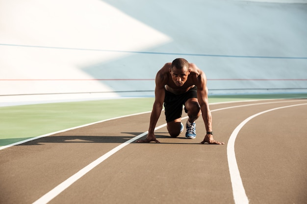 Free Photo portrait of a concentrated young afro american sportsman