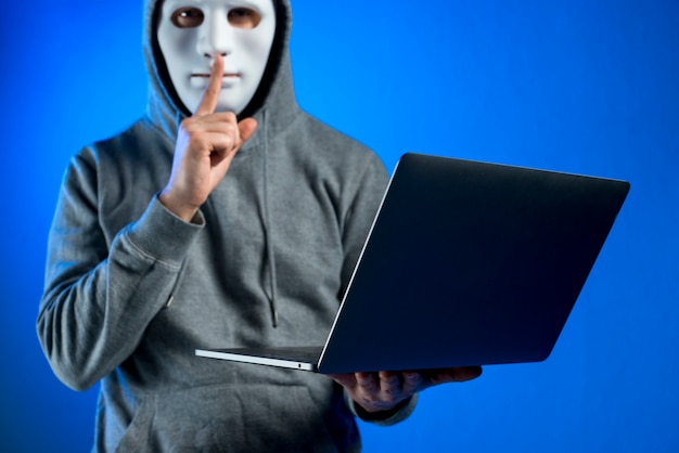 Free Photo portrait of hacker with mask