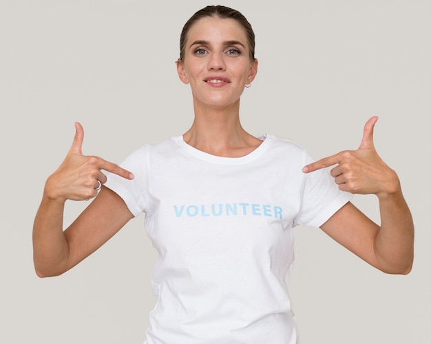 Free Photo portrait of humanitarian volunteer