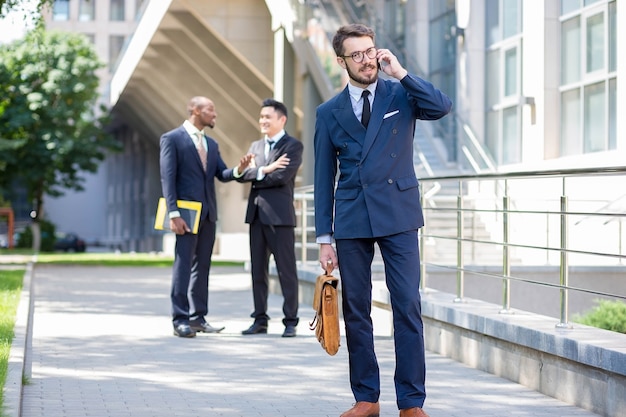 Free photo portrait of multi ethnic business team.