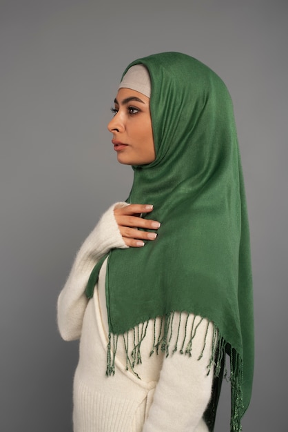 Free photo portrait of woman wearing hijab isolated