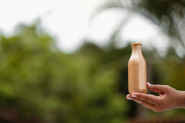 Free photo portrait of woman with curly hair shampoo