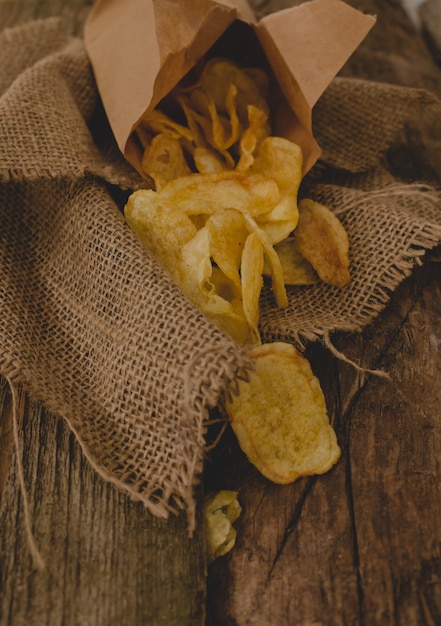 Free Photo potato chips on the table