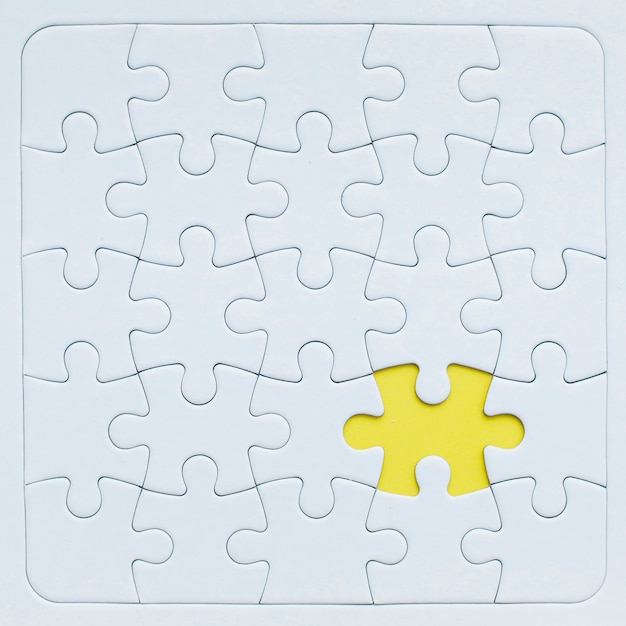 Puzzle mockup with yellow piece.