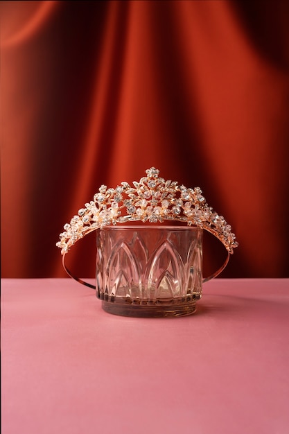 Free Photo queen crown still life