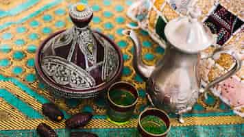 Free photo ramadan concept with tea set