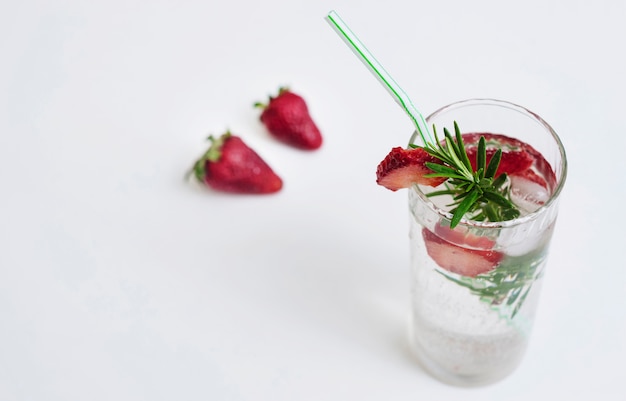 Refreshing drink with strawberry