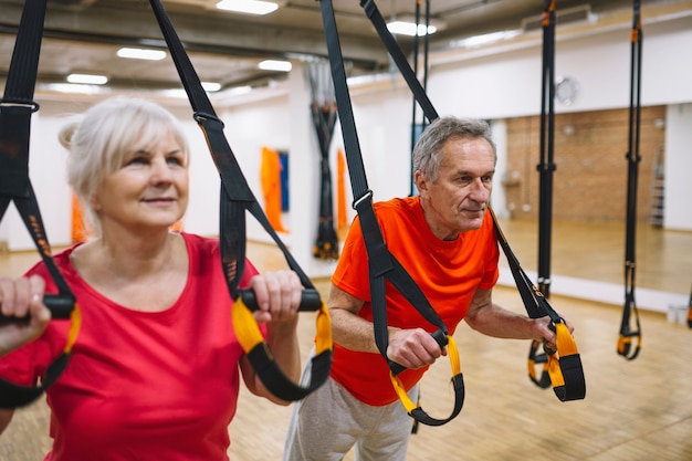 Free Photo retired couple training