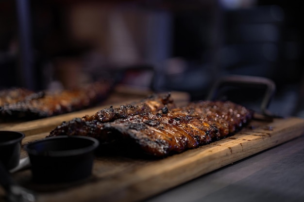 Free photo rib, rib restaurant, the process of preparing pork ribs on an open fire