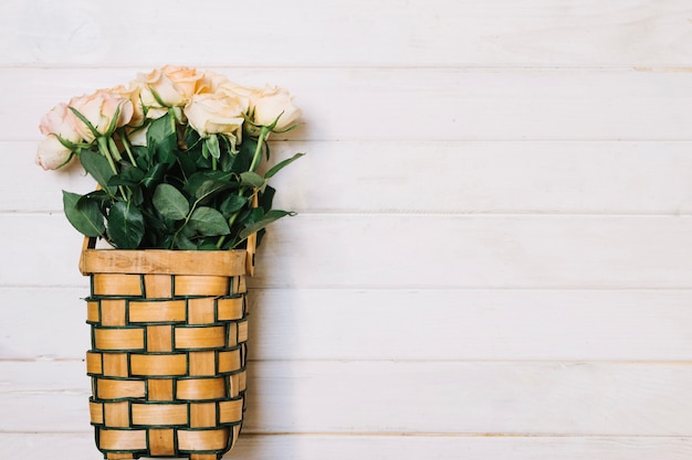 Free Photo roses in basket