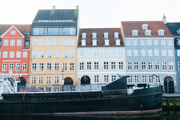 Free Photo row of city buildings on waterfront