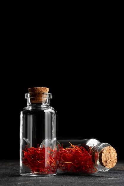 Free photo saffron still life arrangement with copy space