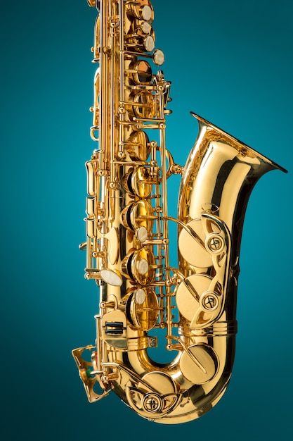 Free photo saxophone - golden alto saxophone classical instrument