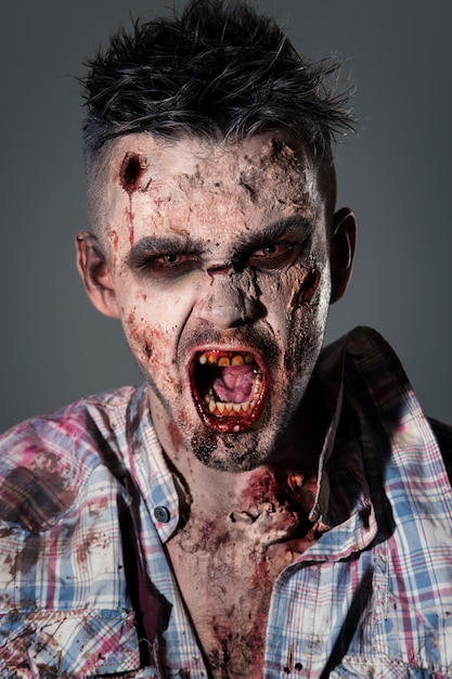 Free Photo scary zombie costume cosplay