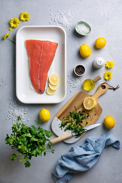 Seafood cleaning process in the kitchen