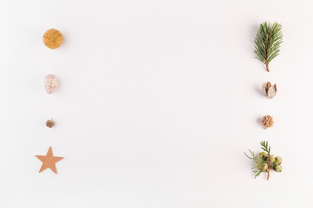 Free Photo set of decorative stars and acorns