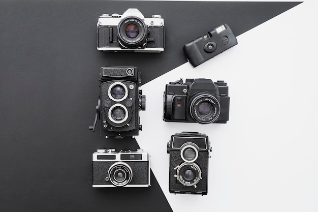 Free photo set of vintage cameras