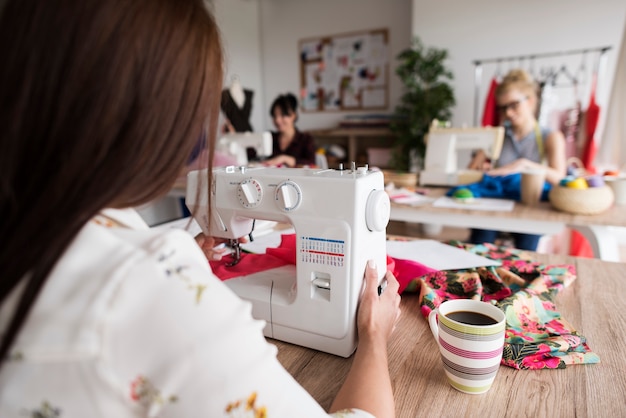 Free Photo sewing women at the workshop