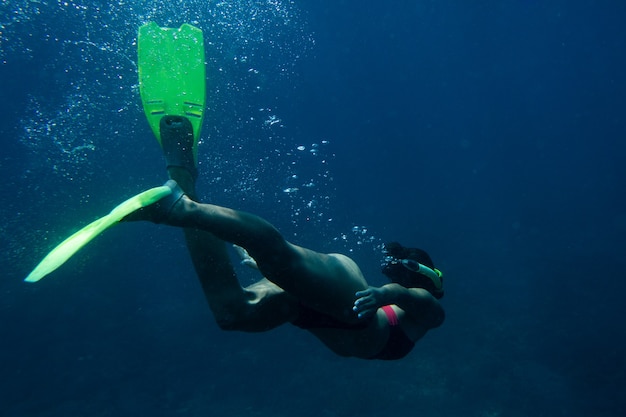 Free photo shooting underwater