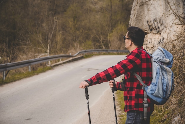 Free Photo side view of concentrated hiker