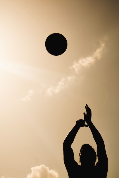 Free Photo silhouette of basketball player and ball