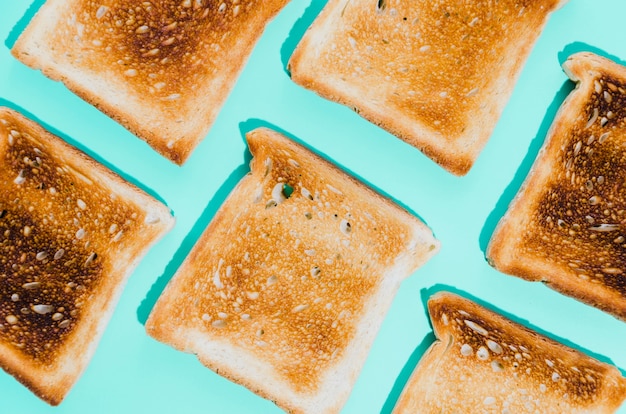 Free photo slice of toasted bread