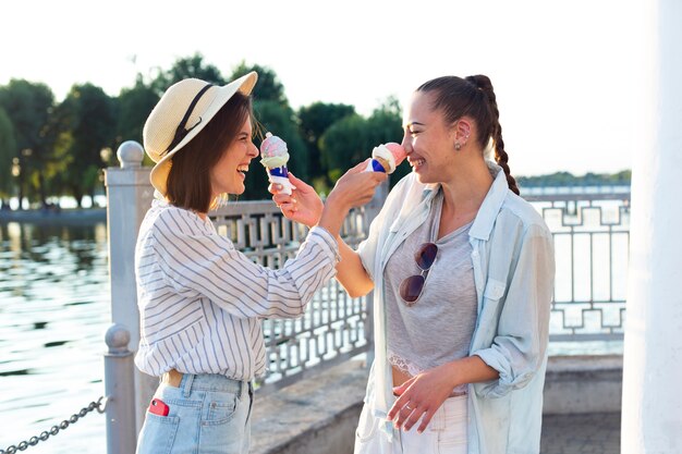 Smiley friends playing with ice cream