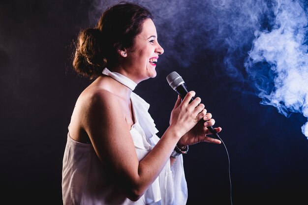 Smiley singer at concert