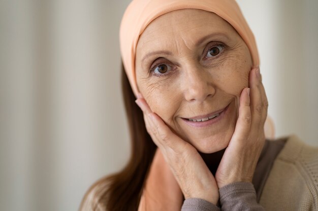 Smiley woman posing indoors front view