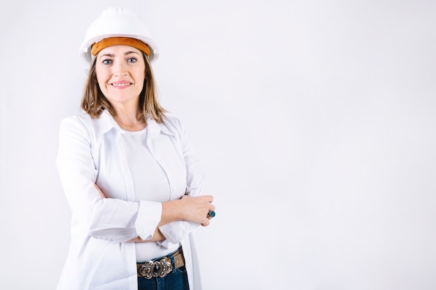 Free photo smiling woman in helmet