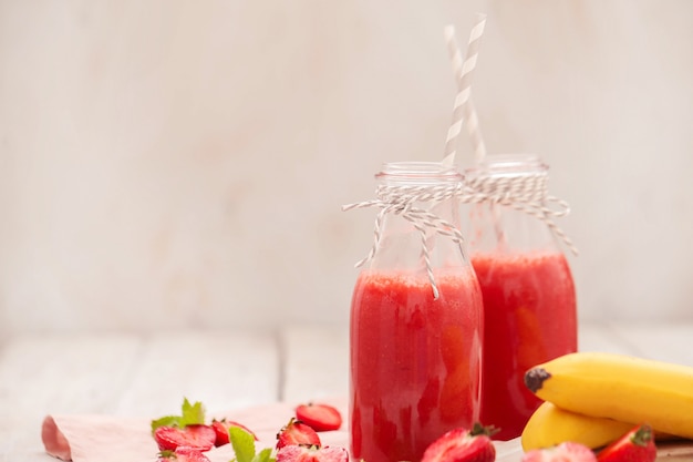 Smoothie drink with strawberries