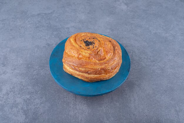 Sour sesame gogal on a plate on marble table.