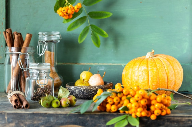 Free photo spices for making homemade autumn pastries on a dark surface