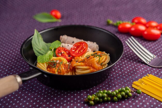 Spicy Spaghetti in a Frying Pan.