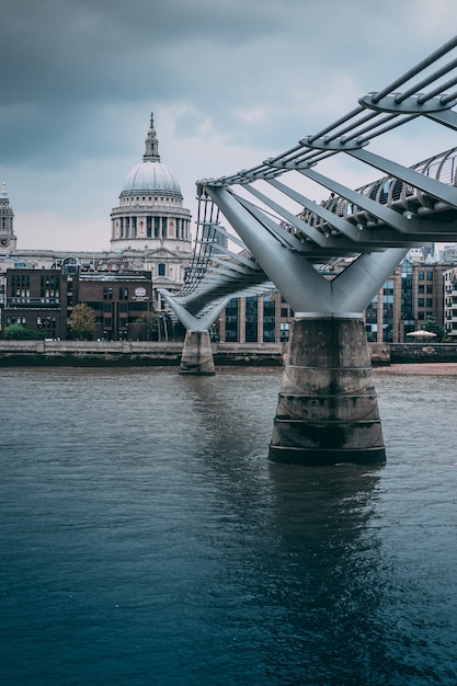 Free photo st. paul's cathedral bridge