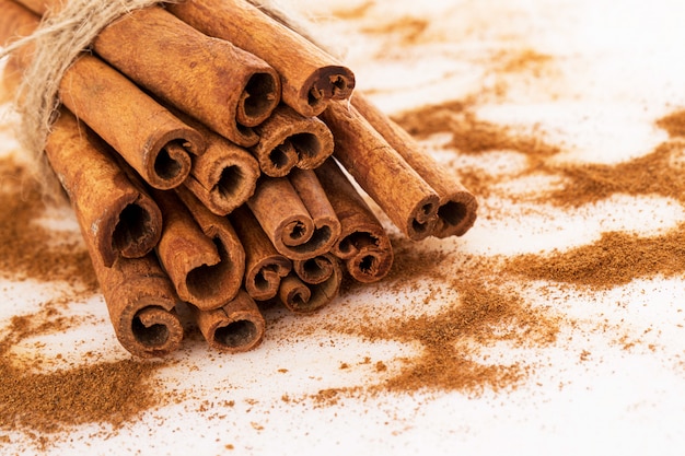 Free photo stack of cinnamon