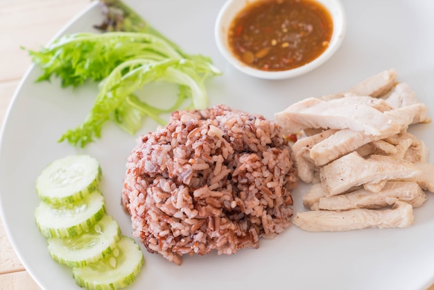 Steamed chicken with rice berry