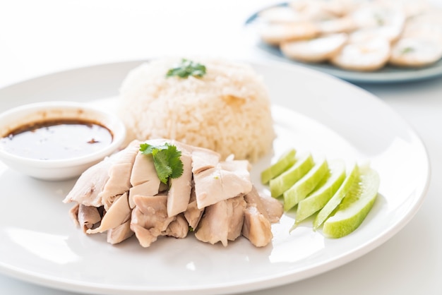 Steamed chicken with rice