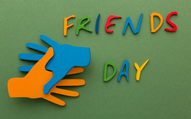 Free photo still life arrangement for friendship day