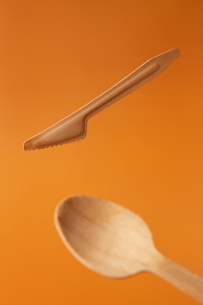 Free photo still life of cardboard organic dinnerware