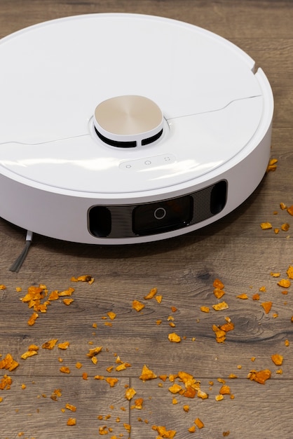 Free photo still life of robotic vacuum