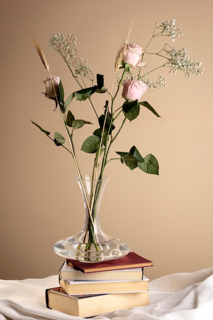 Free Photo still life of sant jordi for the day of books and roses