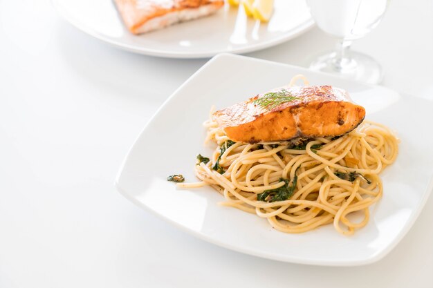 stir-fried spicy spaghetti with salmon