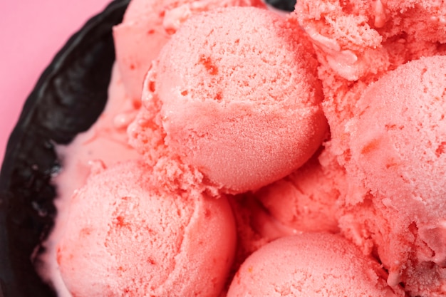 Strawberry ice cream scoops