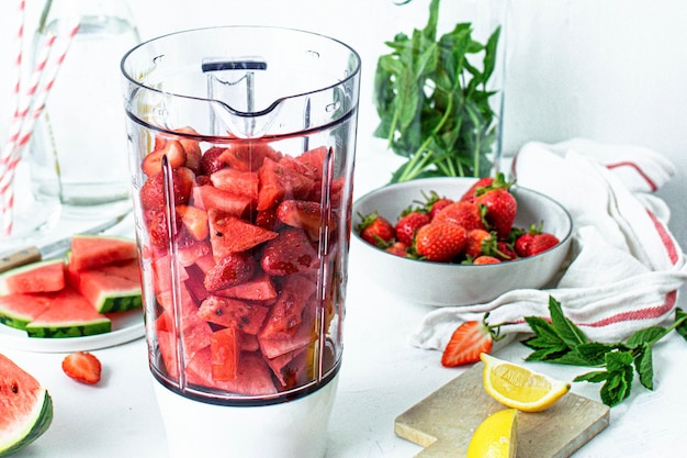 Free photo strawberry watermelon lemonade juice recipe ingredients