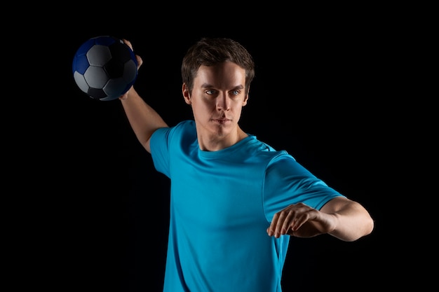 Free photo studio portrait  of handball player