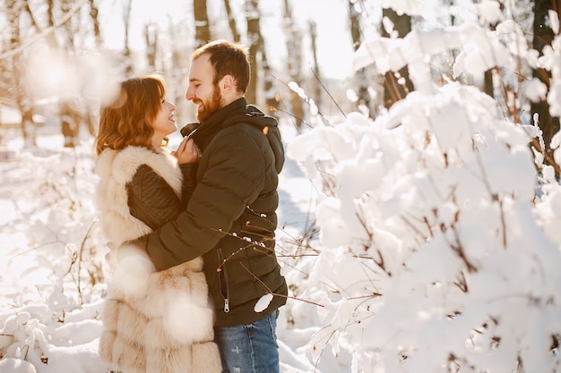 Free Photo sunny couple